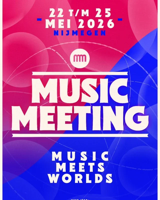 🎶 Vandaag gaat bij ons Music Meeting van start!

Drie dagen lang vind je bij ons een programma vol concerten, films, verhalen en meer. Verwacht muzikale verrassingen, nieuwe ontdekkingen en artiesten van over de hele wereld 🌍✨

En met dit zonnige weer is het extra genieten: strijk neer op ons terras, ontdek het buitenprogramma en luister naar live muziek vanaf het podium voor de deur. Het Marienburg is gratis toegankelijk☀️

Ontdek een aantal artiesten die dit pinksterweekend bij ons optreden en beleef Music Meeting op z’n meest intieme en ontdekkende manier.