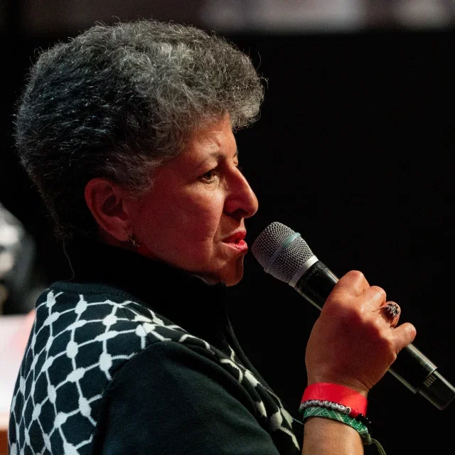 Een middag vol ontmoeting, cultuur, muziek, kunst en gesprekken.

Dank aan iedereen die aanwezig was bij het Nijmegen for Palestine Café. Samen maakten we ruimte voor verhalen, verbinding en uitwisseling. Ook bedanken we alle vrijwilligers, makers en partners die deze bijzondere middag mogelijk hebben gemaakt.

Swipe voor een sfeerimpressie. ❤️

#LUXNijmegen #arthouse

📸Edwin Smits

@nijmegenforpalestine